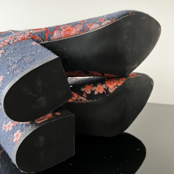 Floral Cherry Blossom Ankle Boots - Picture 6 of 6